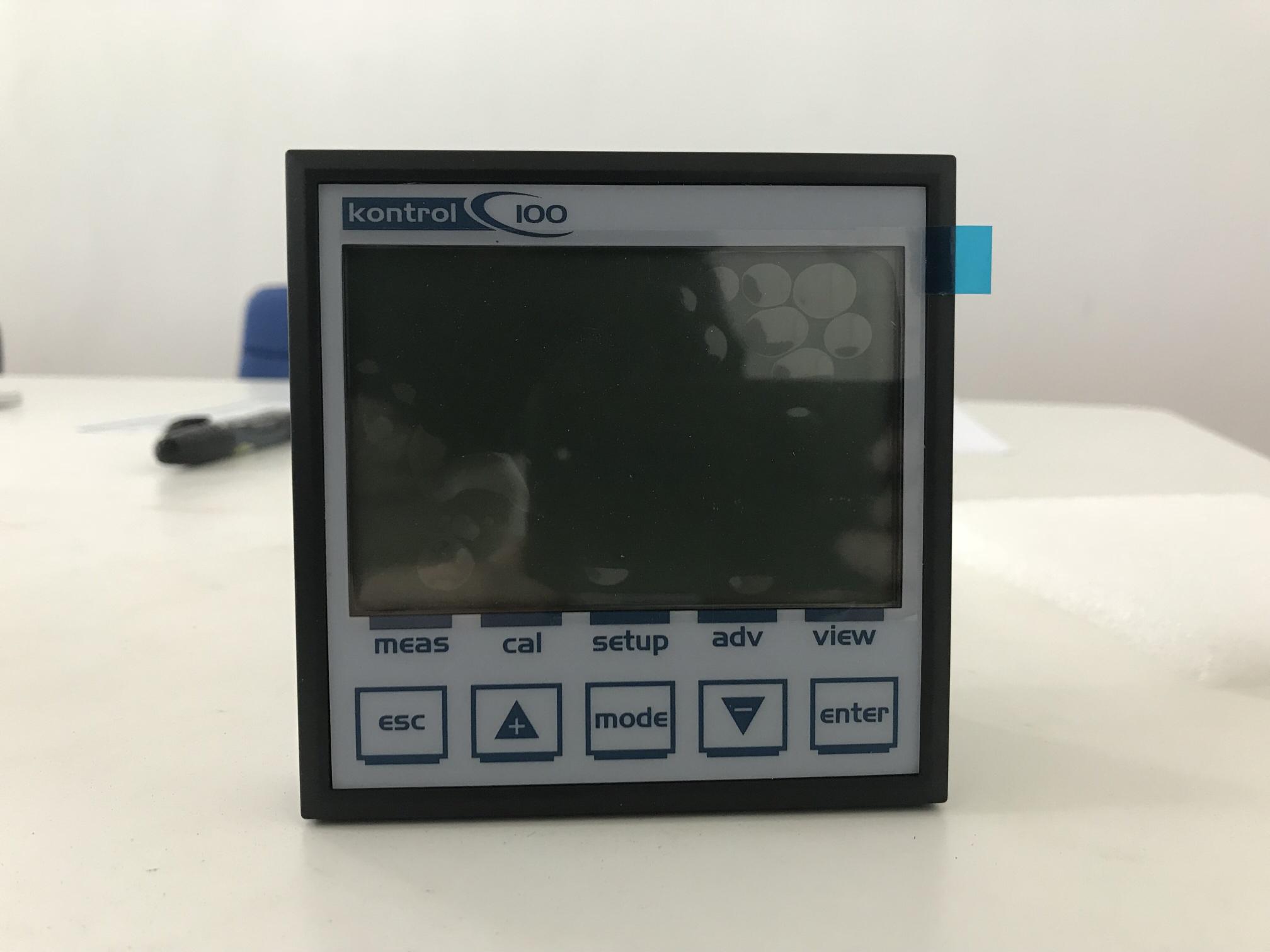 主板：圖像顯示128×64黑白，電源100-240Vac，50/60Hz，5W  外殼：尺寸144×144×42mm            材質ABS  防護等級IP65            兩路繼電器輸出，自動控制計量泵            兩路4-20mA電流輸出，數據可連接無線遠程            MODBUS RTU通訊協議 RS485 數據可上傳、無線遠程傳輸